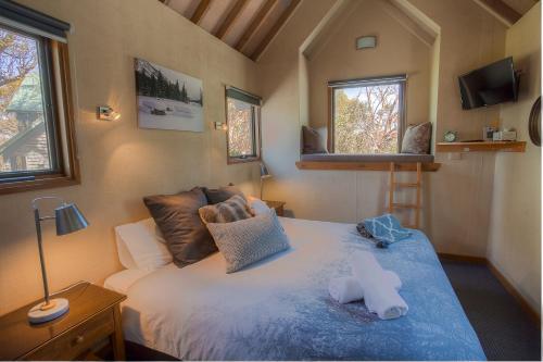 Sharpys Chalet — 4-Star Luxury Hotel in Dinner Plain, Australia