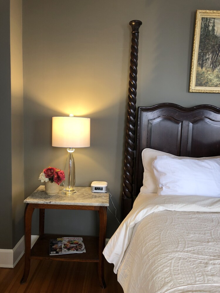 Candlelight Mansion - photo 14