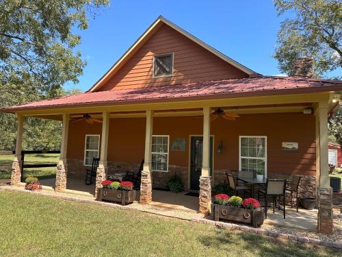 The Barn at The Horse Motel in Leesburg, United States