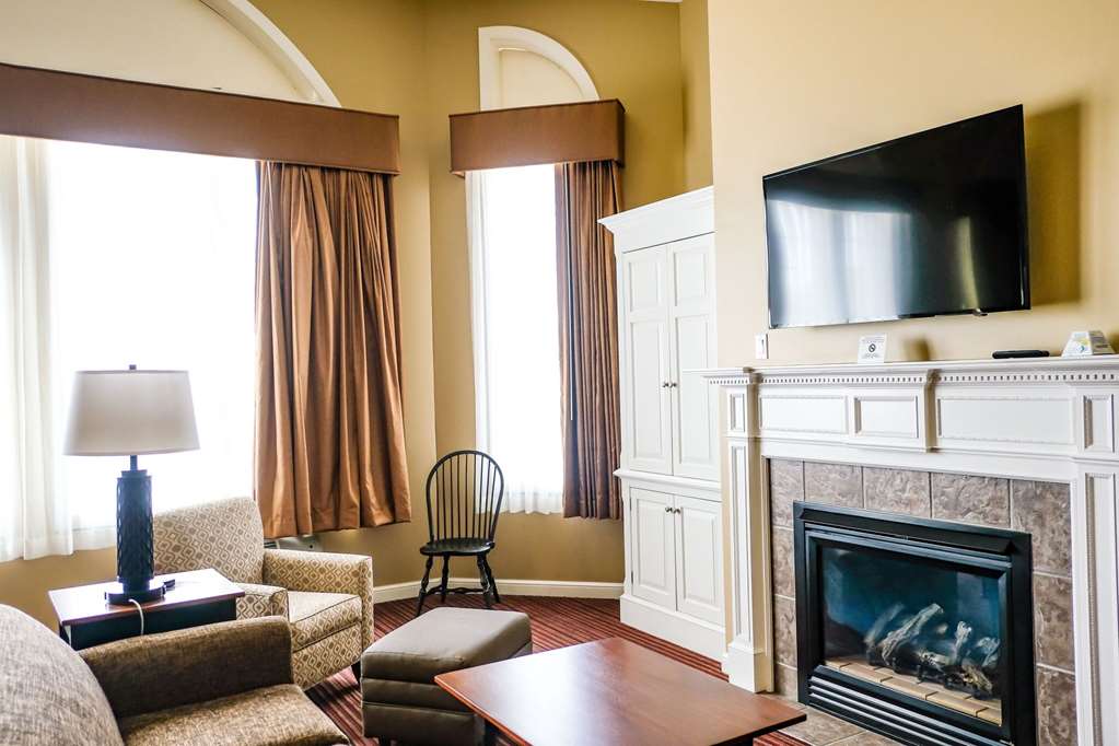 Best Western Plus Dutch Haus Inn and Suites - photo 27