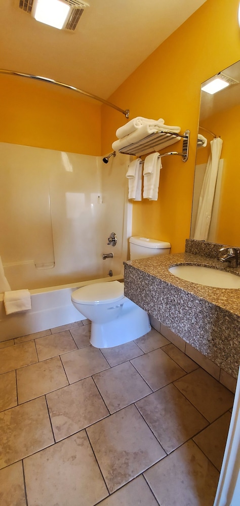 Olympic View Inn - photo 31