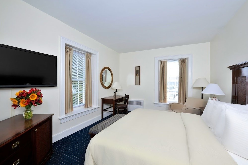 Jailhouse Inn - photo 15