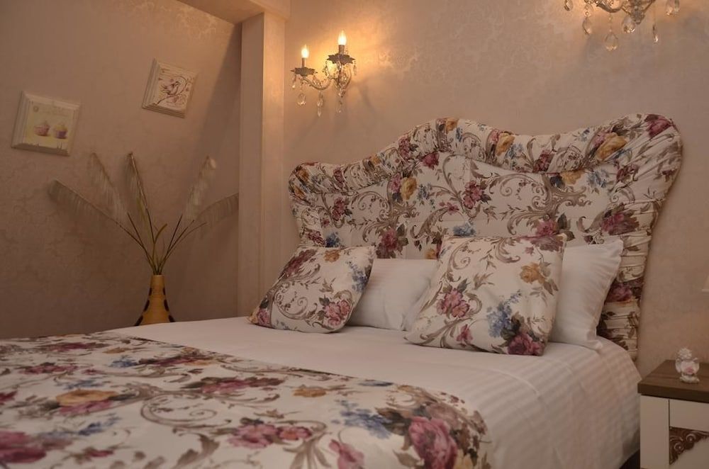 English Home Tbilisi