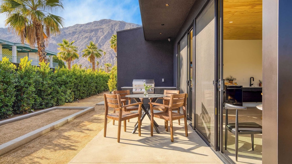 Blackhaus Suites by AvantStay - photo 35