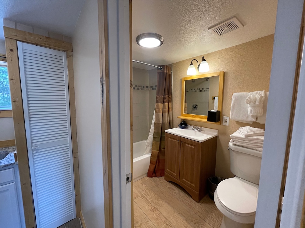 Estes Mountain Inn - photo 82
