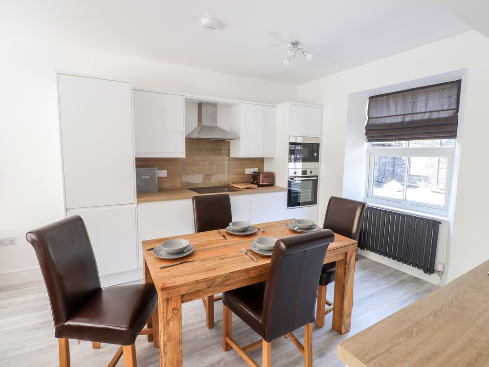 8 Waterhead Terrace — Ambleside — photo 4
