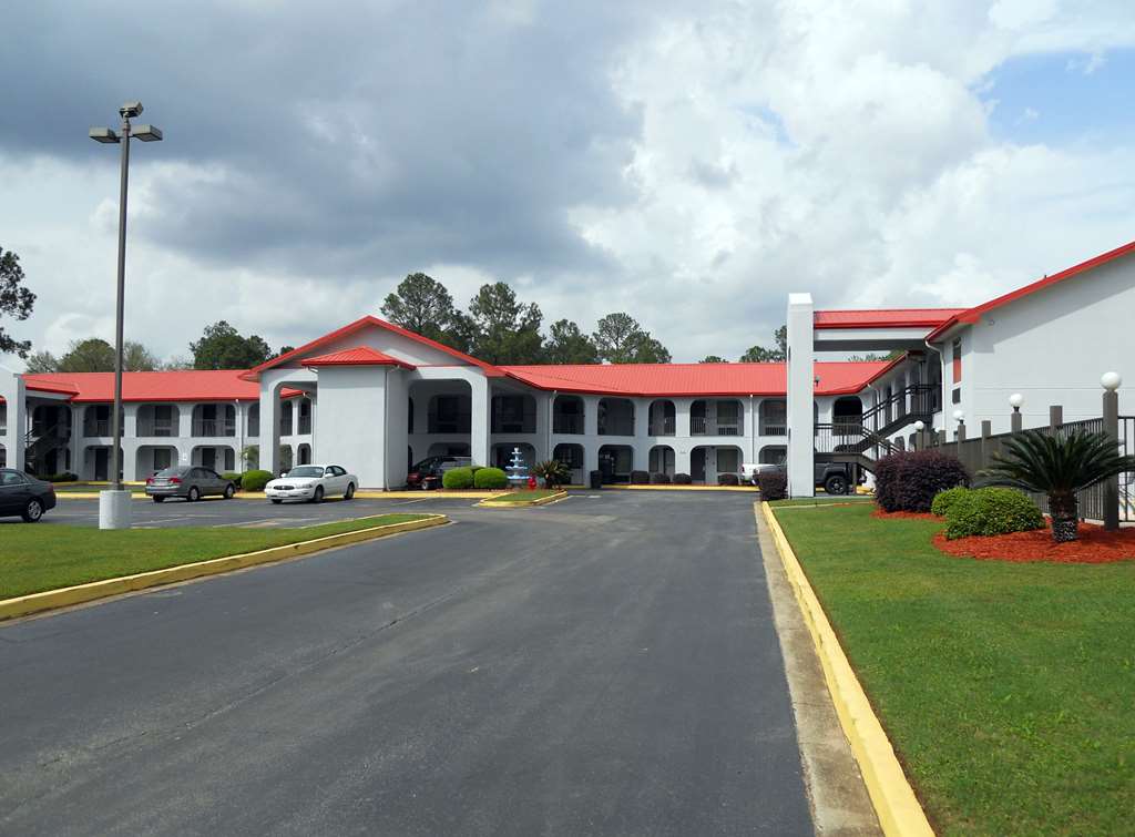 Country Hearth Inn & Suites Dawson - photo 3