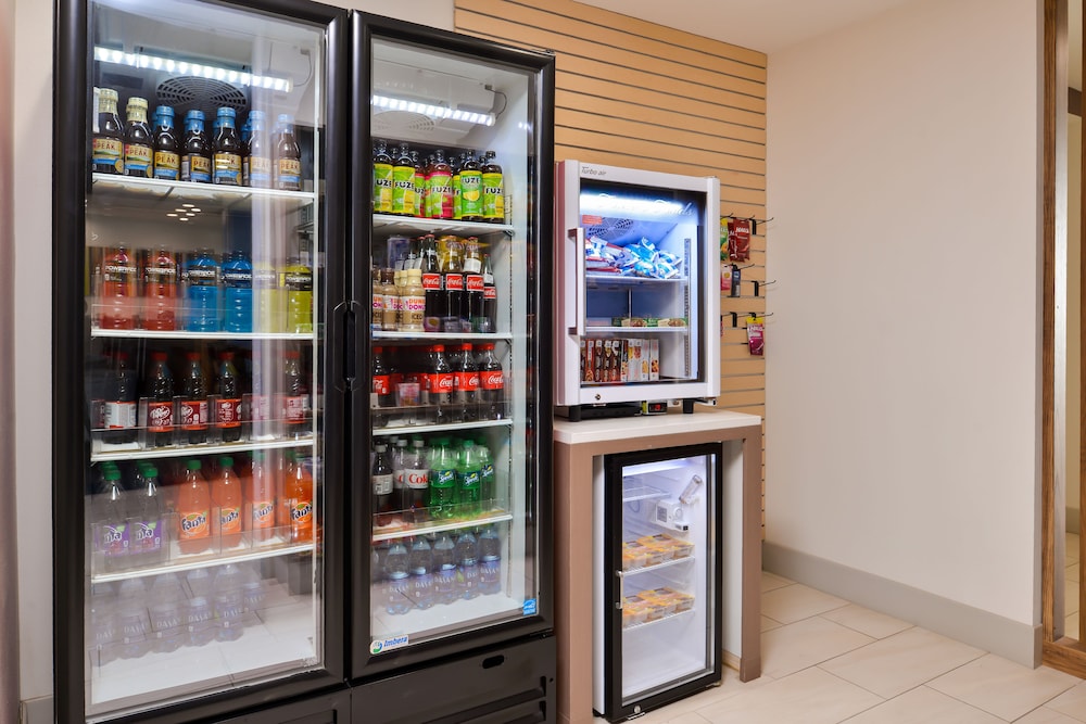 Holiday Inn Express & Suites Van Horn by IHG - photo 36