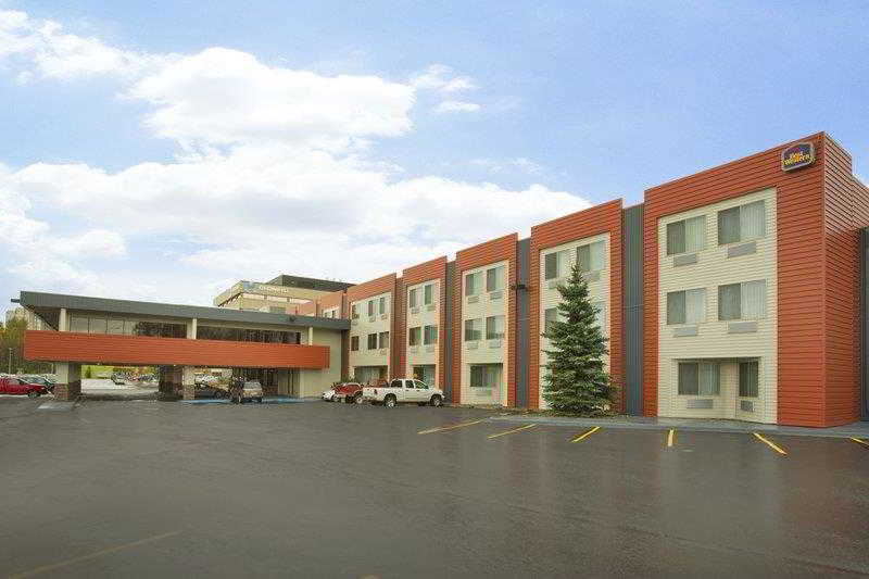 Golden Lion Hotel - photo 7