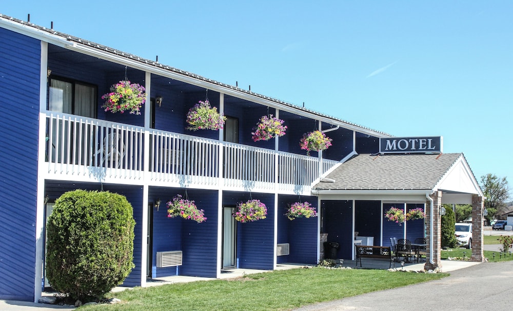 Wedge Mountain Inn - photo 20