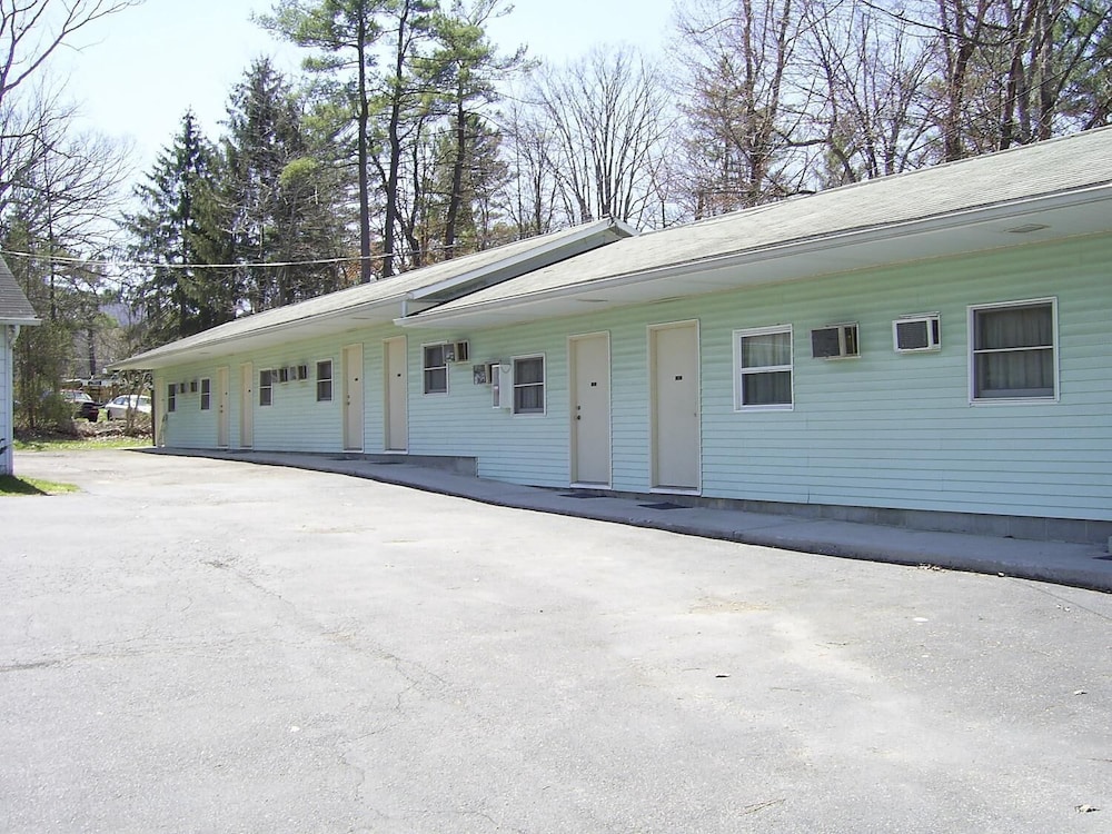 Cedar Grove Motel - photo 23