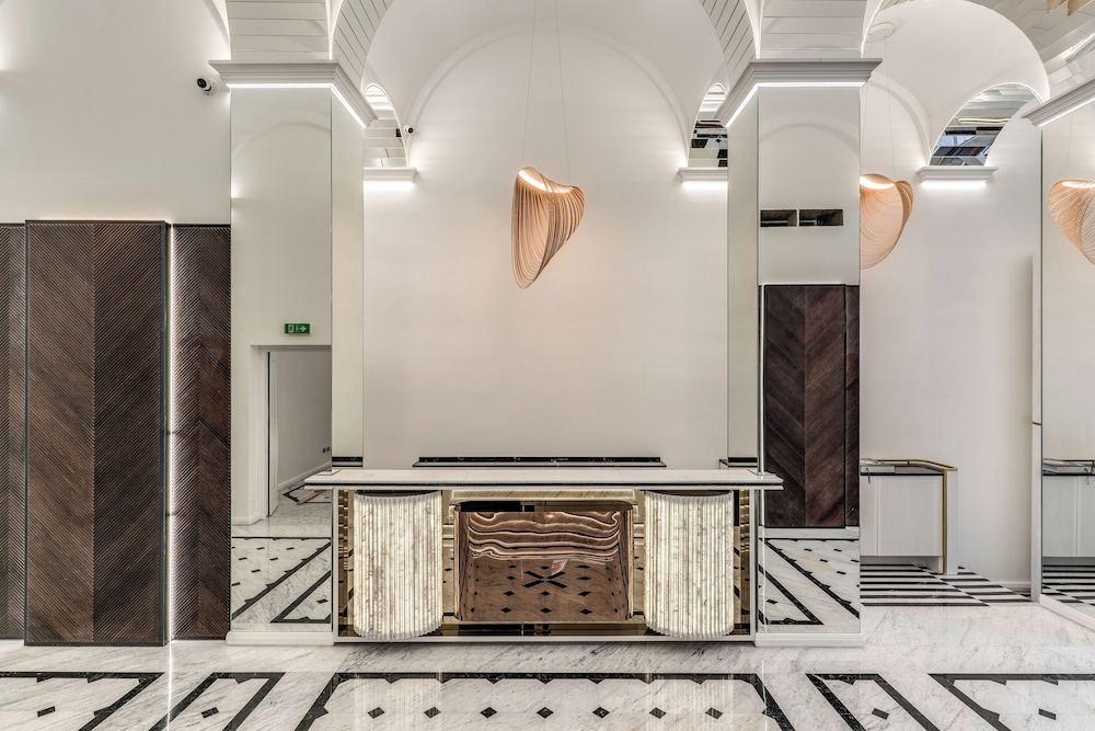 The Spotlight Boutique Hotel — 4-Star Luxury Hotel in Rome, Italy