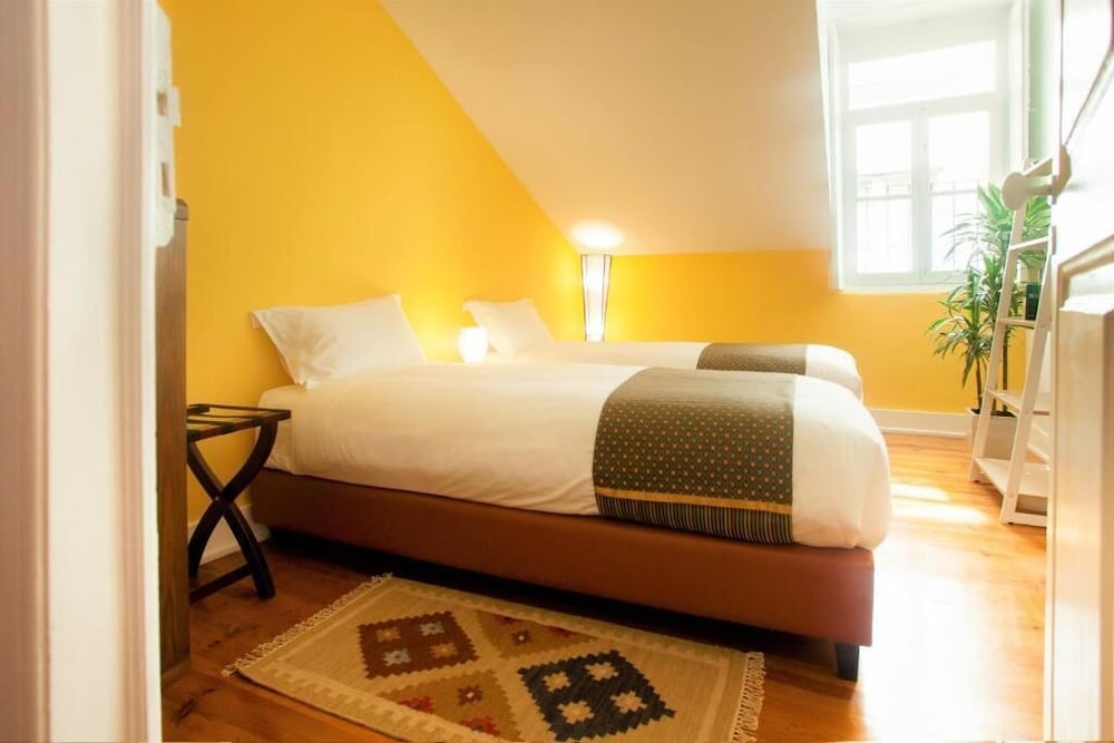 Contador Mor Rooms and Apartments — 4-Star Luxury Hotel in Lisbon, Portugal