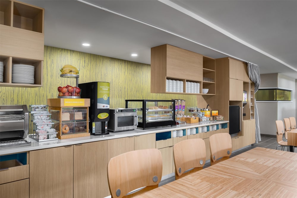 Home2 Suites by Hilton Forrest City - photo 14