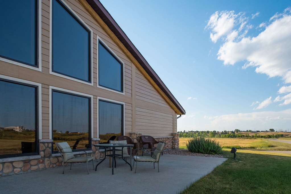 AmericInn by Wyndham Belle Fourche - photo 23