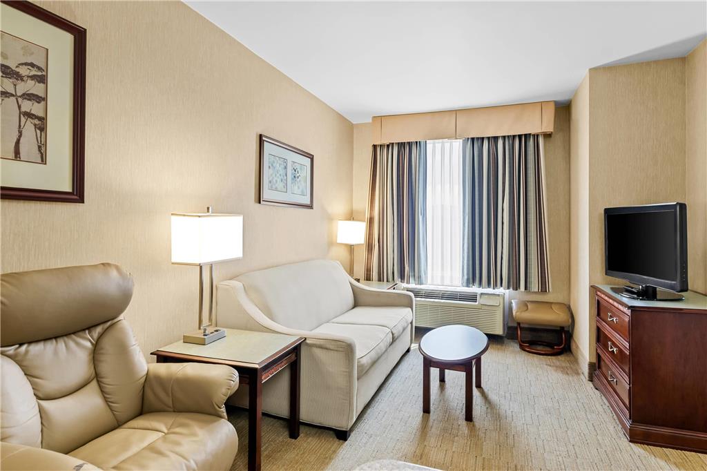 MainStay Suites Roanoke Airport - photo 19