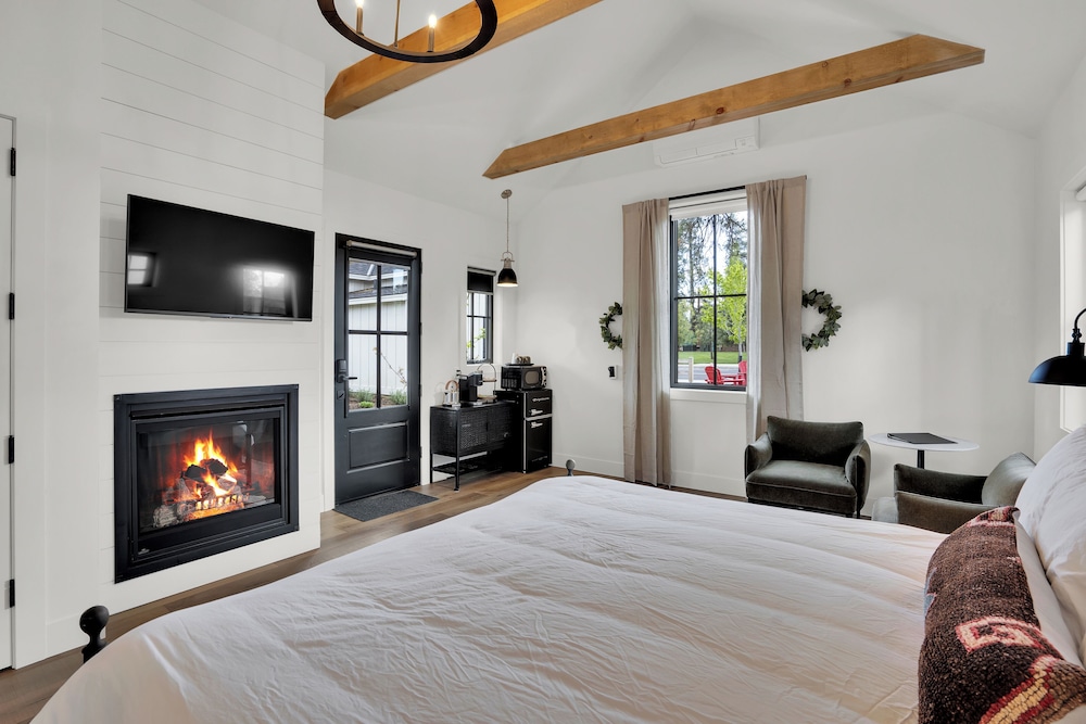 The Scout Boutique Cottages - photo 7