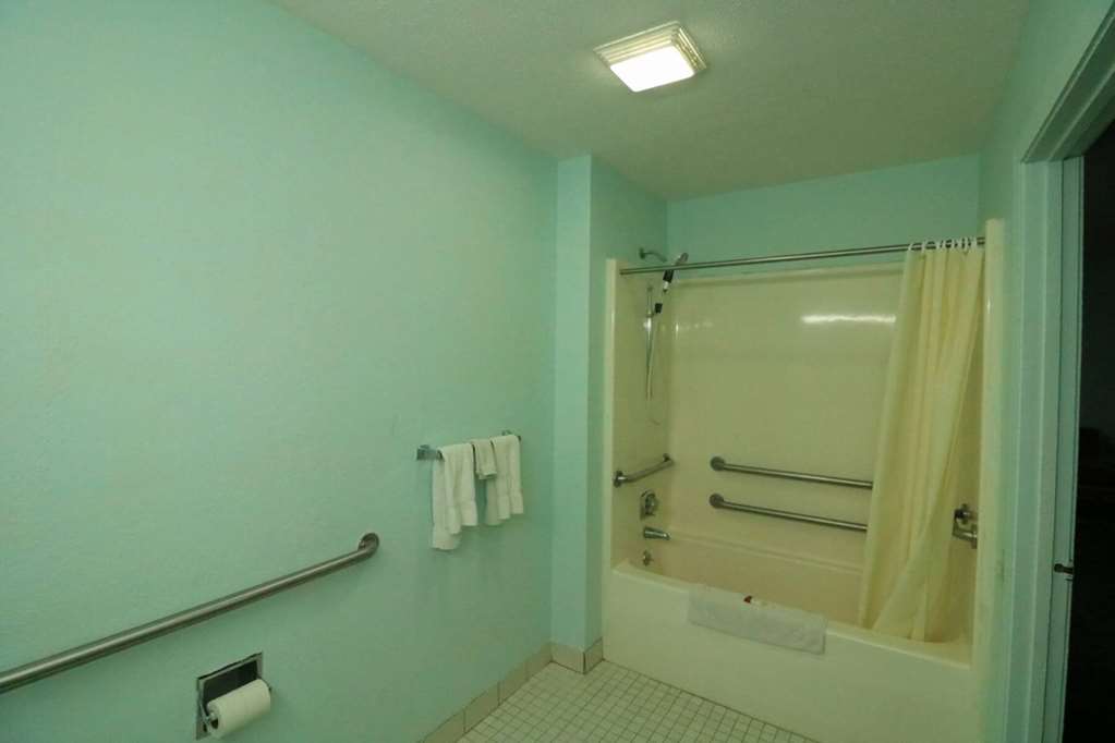 Travelodge by Wyndham Parkersburg - photo 15