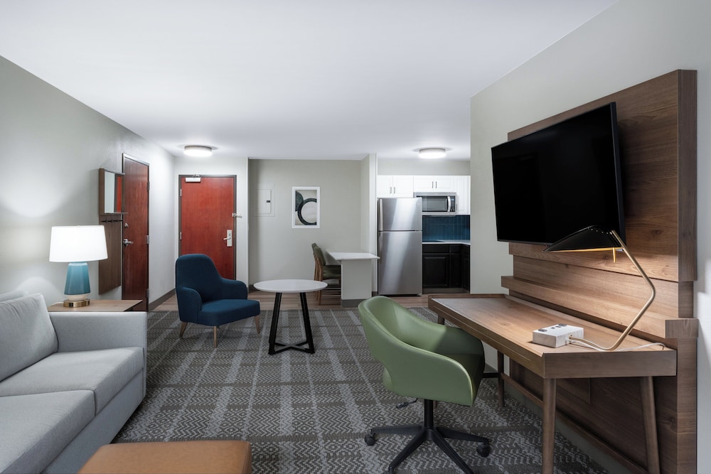 Staybridge Suites West Des Moines an IHG Hotel - photo 3