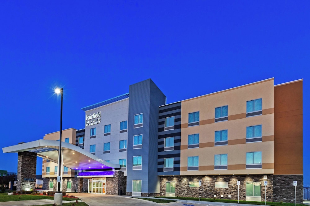 Fairfield Inn & Suites by Marriott Liberal - photo 34