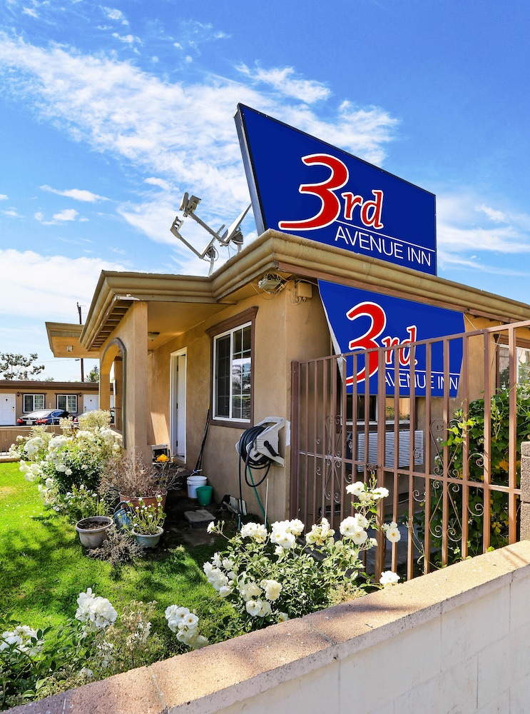 3rd Avenue Inn — hotel in La Habra