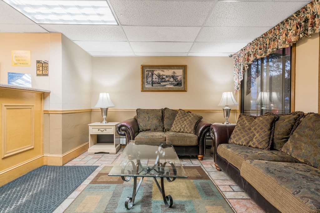 Super 8 by Wyndham Brooklyn Center MPLS - photo 4