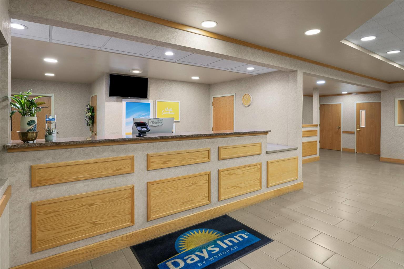 Days Inn by Wyndham Chino Valley - photo 5