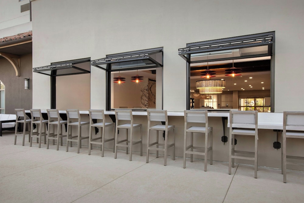 Courtyard Marriott Paso Robles - photo 34