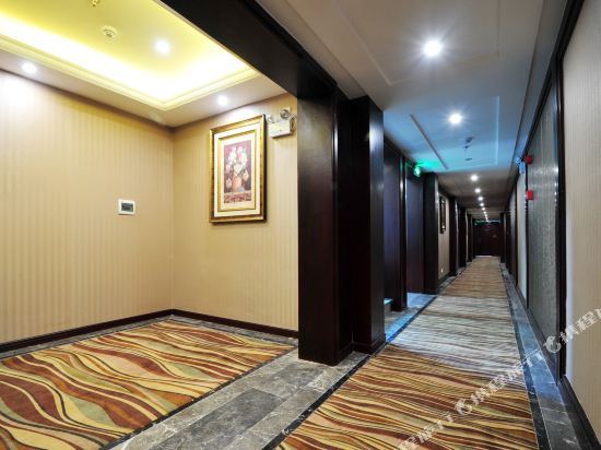 Ouyi Hotel - carbon neutral hotel in Nuojiang