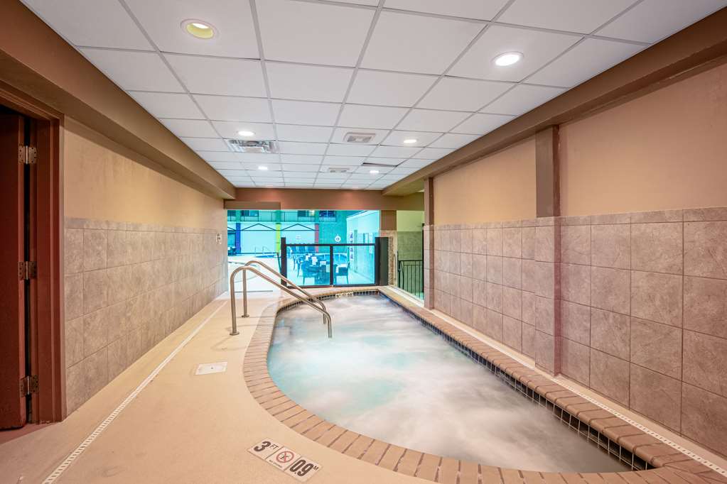 Clarion Hotel Convention Center - photo 43