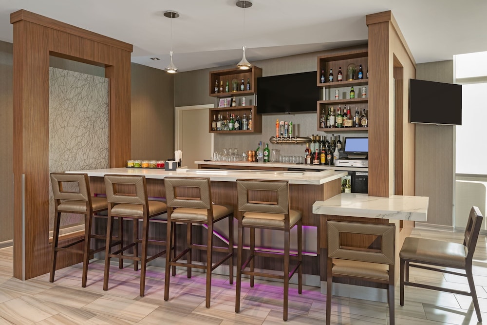 SpringHill Suites by Marriott West Sacramento - photo 45
