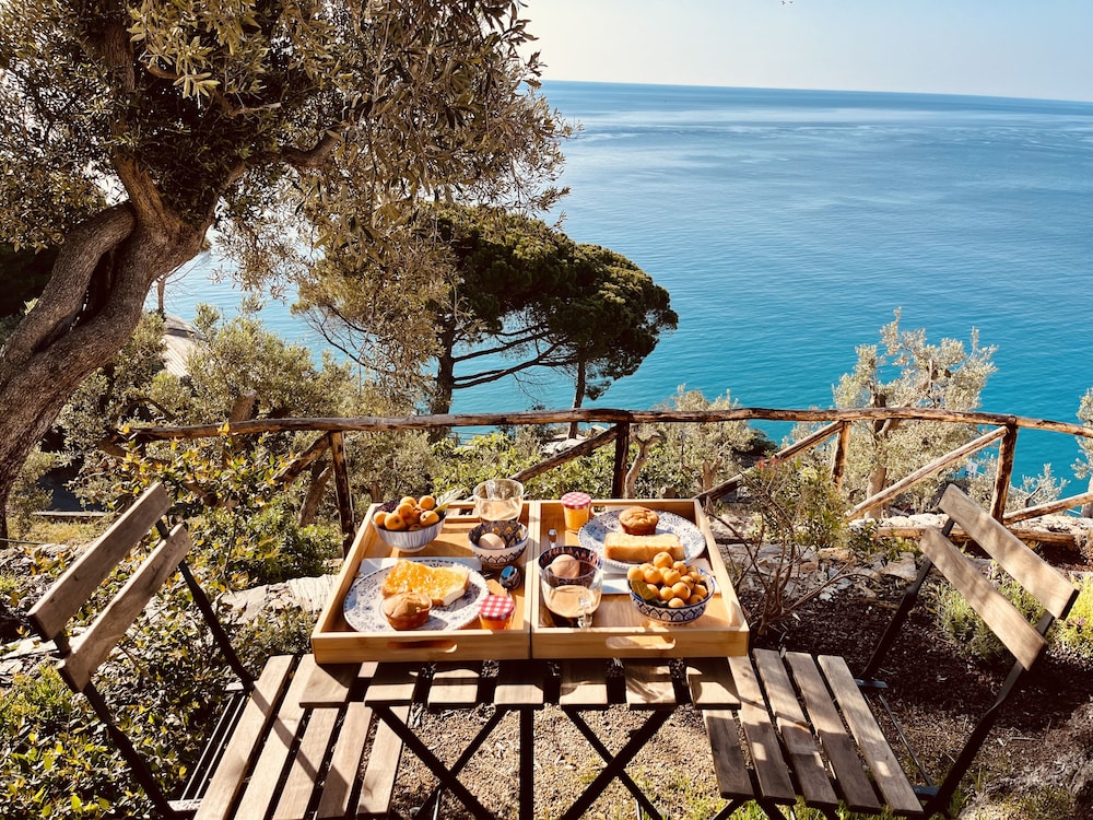 Eufonia del Mare in Finale Ligure, Italy