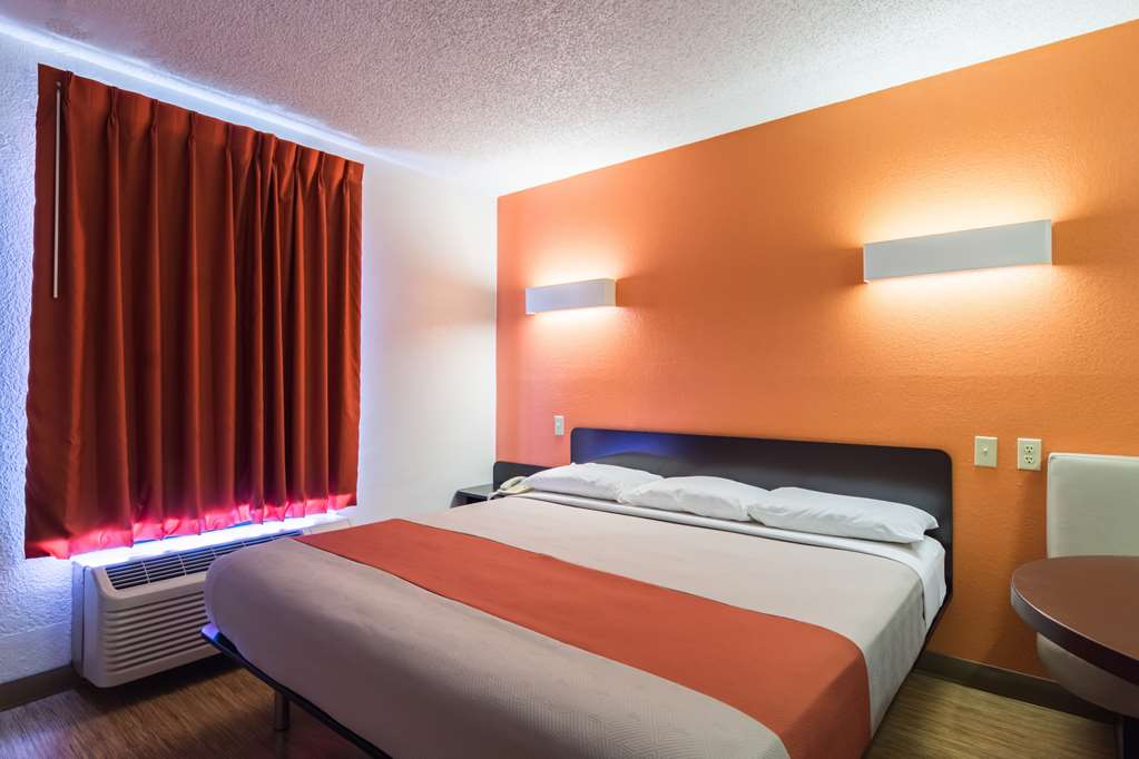 Motel 6 Arkadelphia AR - photo 10