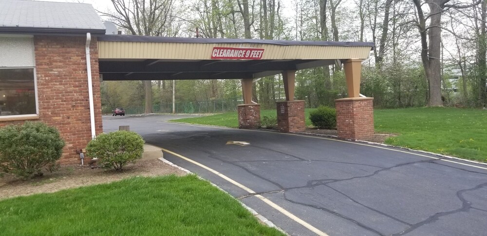 Tomac Motor Inn - photo 15