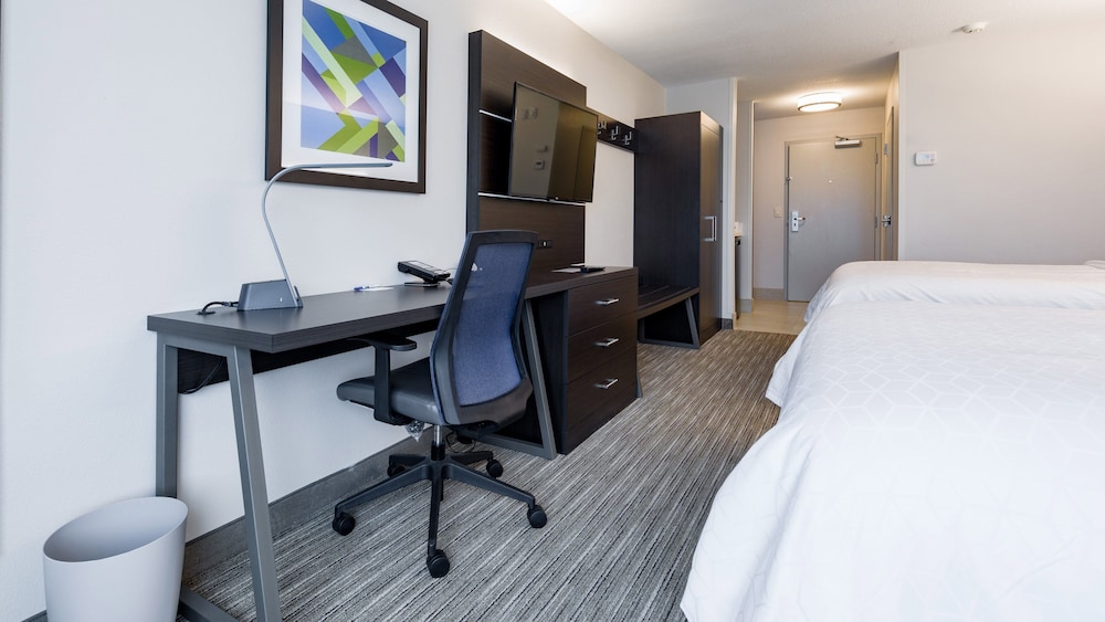 Holiday Inn Express & Suites Hood River by IHG - photo 8
