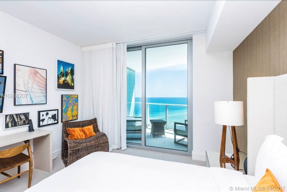Great Ocean & Bay Views 1 Bed 1 Bath @ Hyde Resort - photo 9