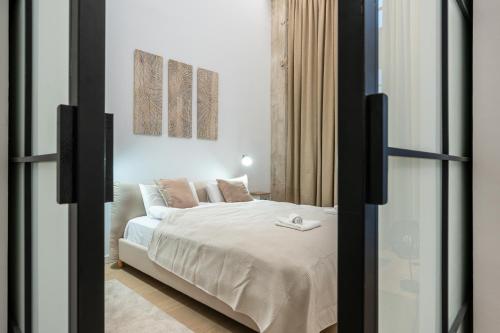 High ceiling gem in heart of Malaga historic district — 4-Star Luxury Hotel in Malaga, Spain