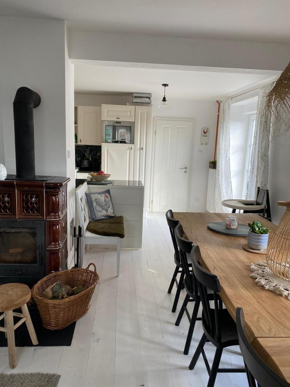 chalupa Dřemčice České středohoří in Litomerice, Czech Republic