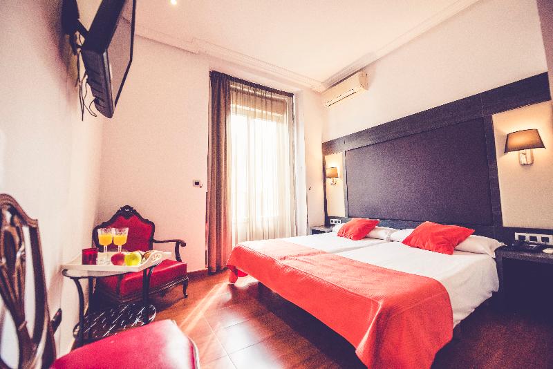 Hostal Sol Los Angeles hotel Cortes Madrid