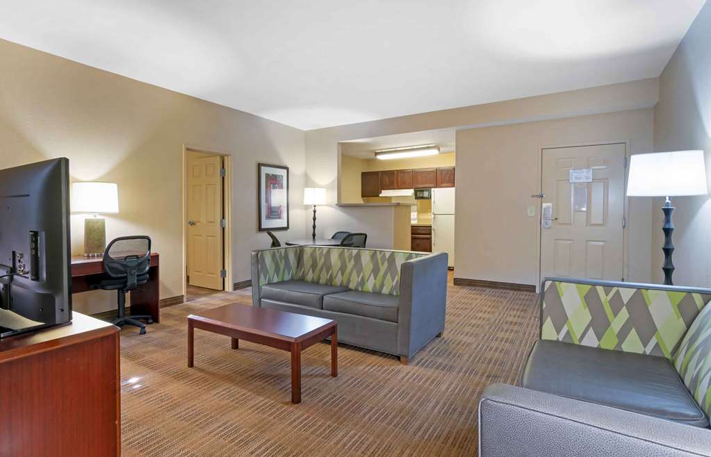 Extended Stay America Overland Park Metcalf - photo 21