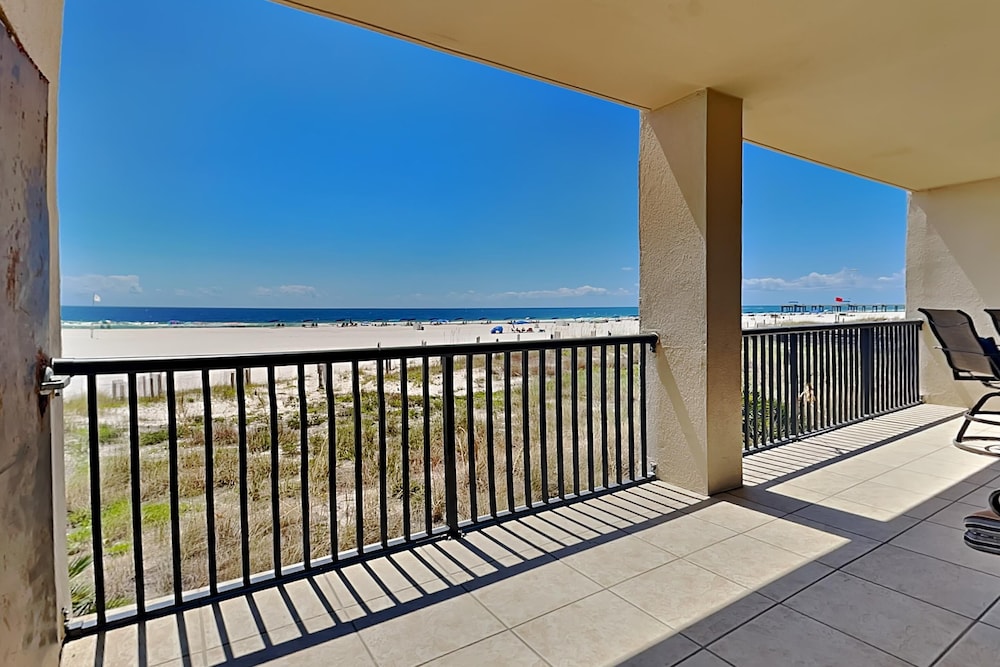 The Palms of Orange Beach by Southern Vacation Rentals — 4-Star Luxury Hotel in Orange Beach, United States