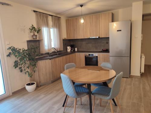 Pine Lodge — 4-Star Luxury Hotel in Kavala, Greece