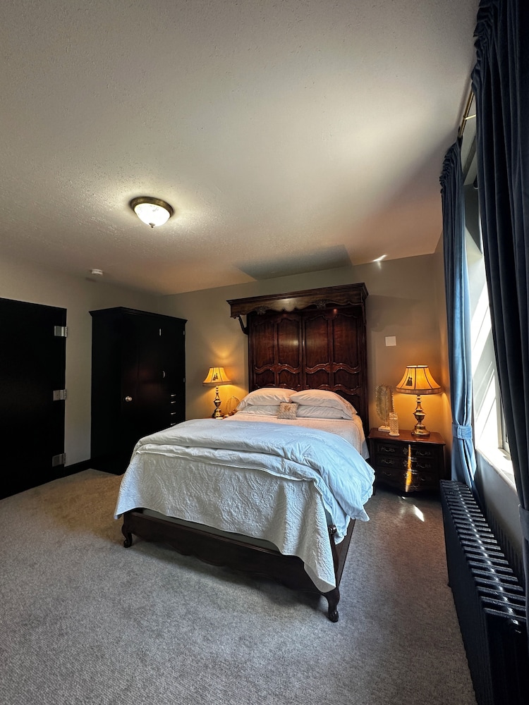 Silverton Mountain Manor - photo 10
