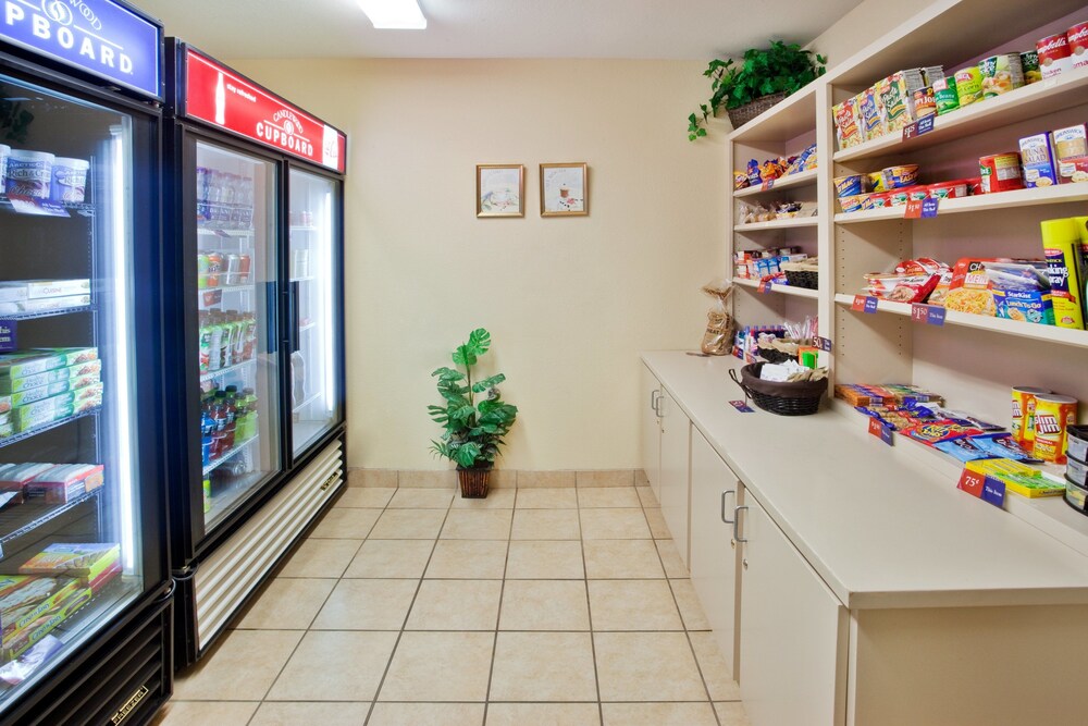Candlewood Suites Augusta by IHG - photo 28