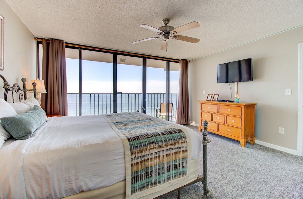 1114 Boundless Awe by Atlantic Towers — Carolina Beach — photo 4