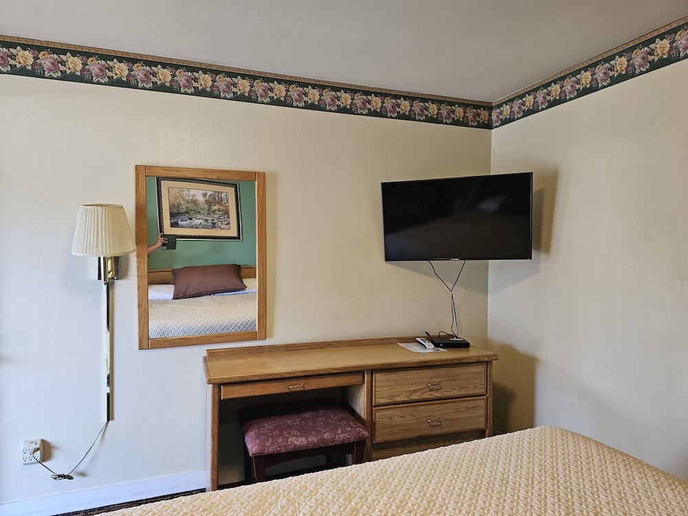 Cle Elum Travelers Inn - photo 15