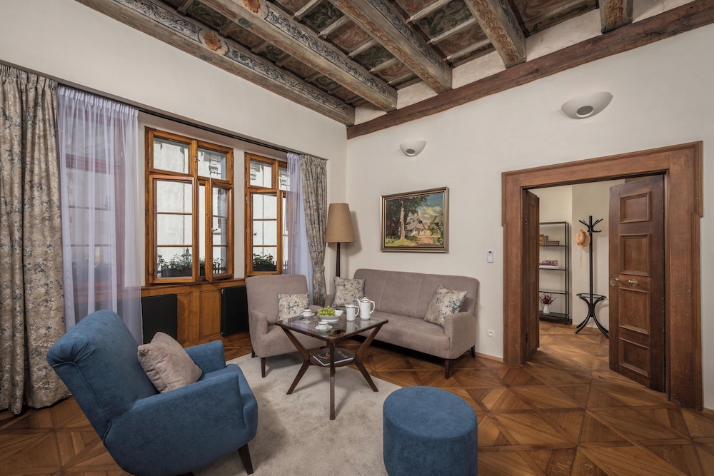 Residence U Mecenáše — 4-Star Luxury Hotel in Prague, Czech Republic