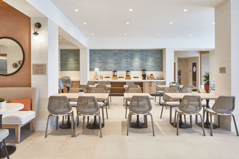SpringHill Suites by Marriott Jacksonville Beach Oceanfront - photo 58