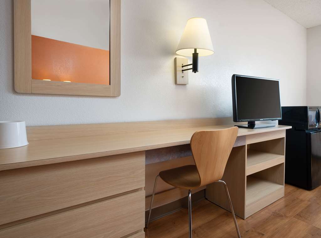 Hampton Inn San Simeon Cambria - photo 12