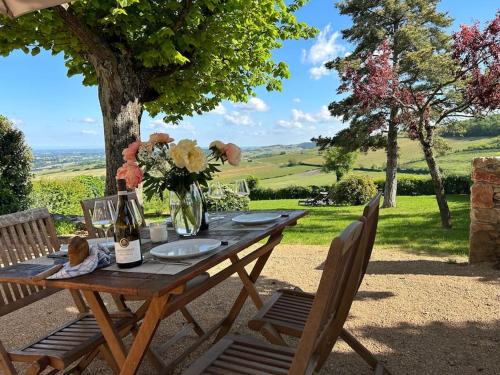 Les Murgers Au coeur des Vignes — hotel in Prisse